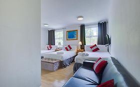 Lamont Hotel
